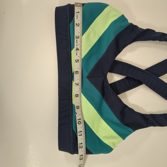 Athleta Crunch Colorblock Sports Bra , X Back , Size S - Picture 2 of 5